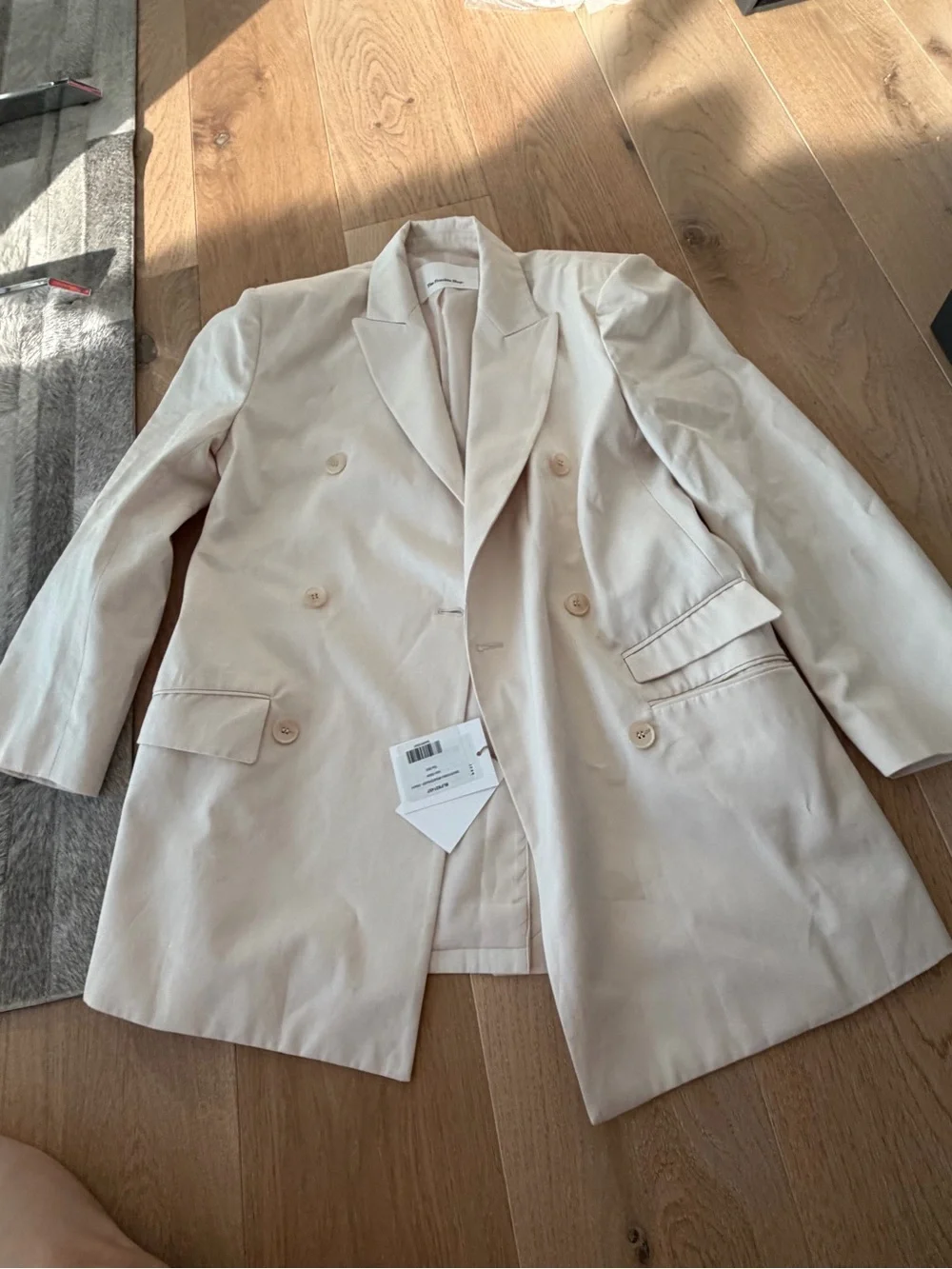 The Frankie Shop brand new